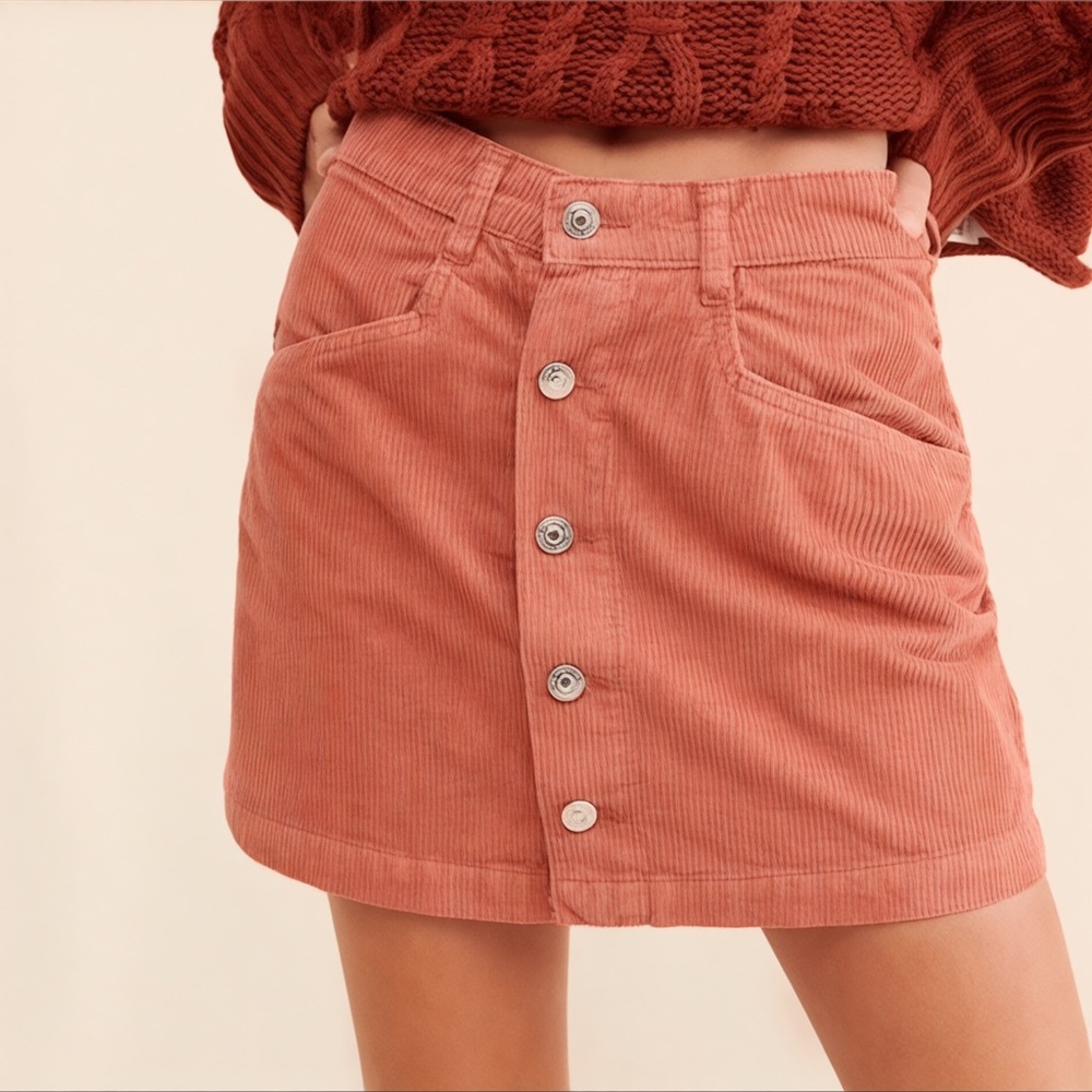 *NWT* Free People ‘Ray’ Hi-Rise Button-Up Corduroy Mini Skirt in Myrrh (size 10)